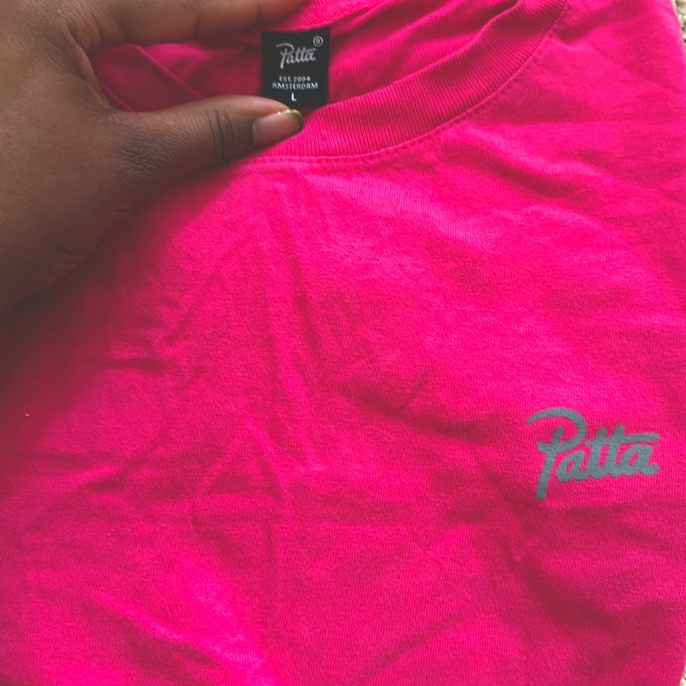 Bright Pink Patta tee. Never Worn.